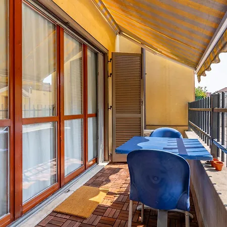 Apartman Santa Giulia Milánó