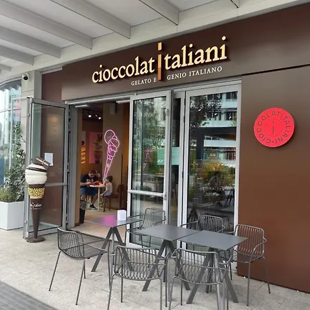 Apartament Santa Giulia Mediolan